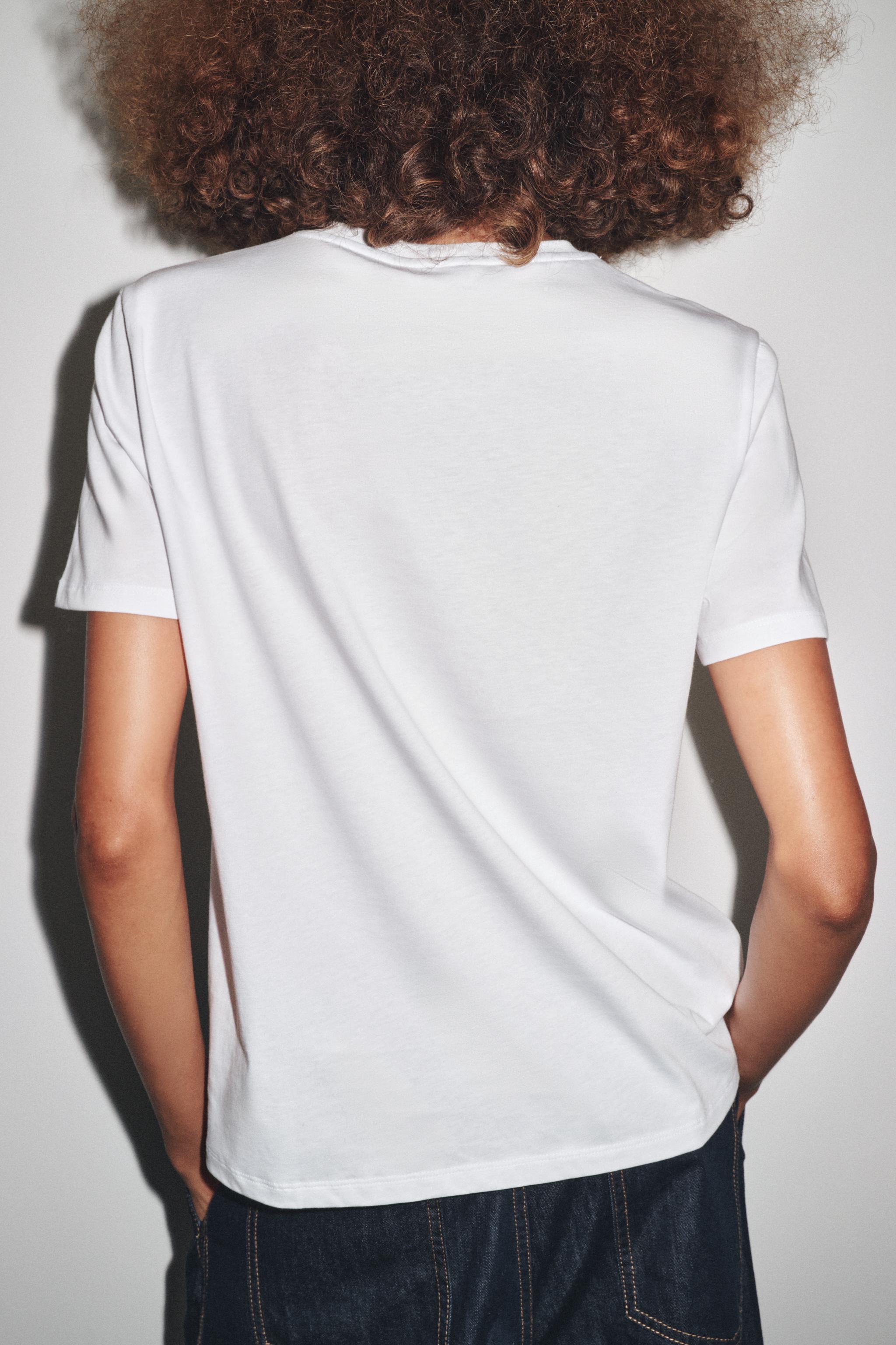 T-SHIRT ESTAMPAGE MÉTALLISÉ